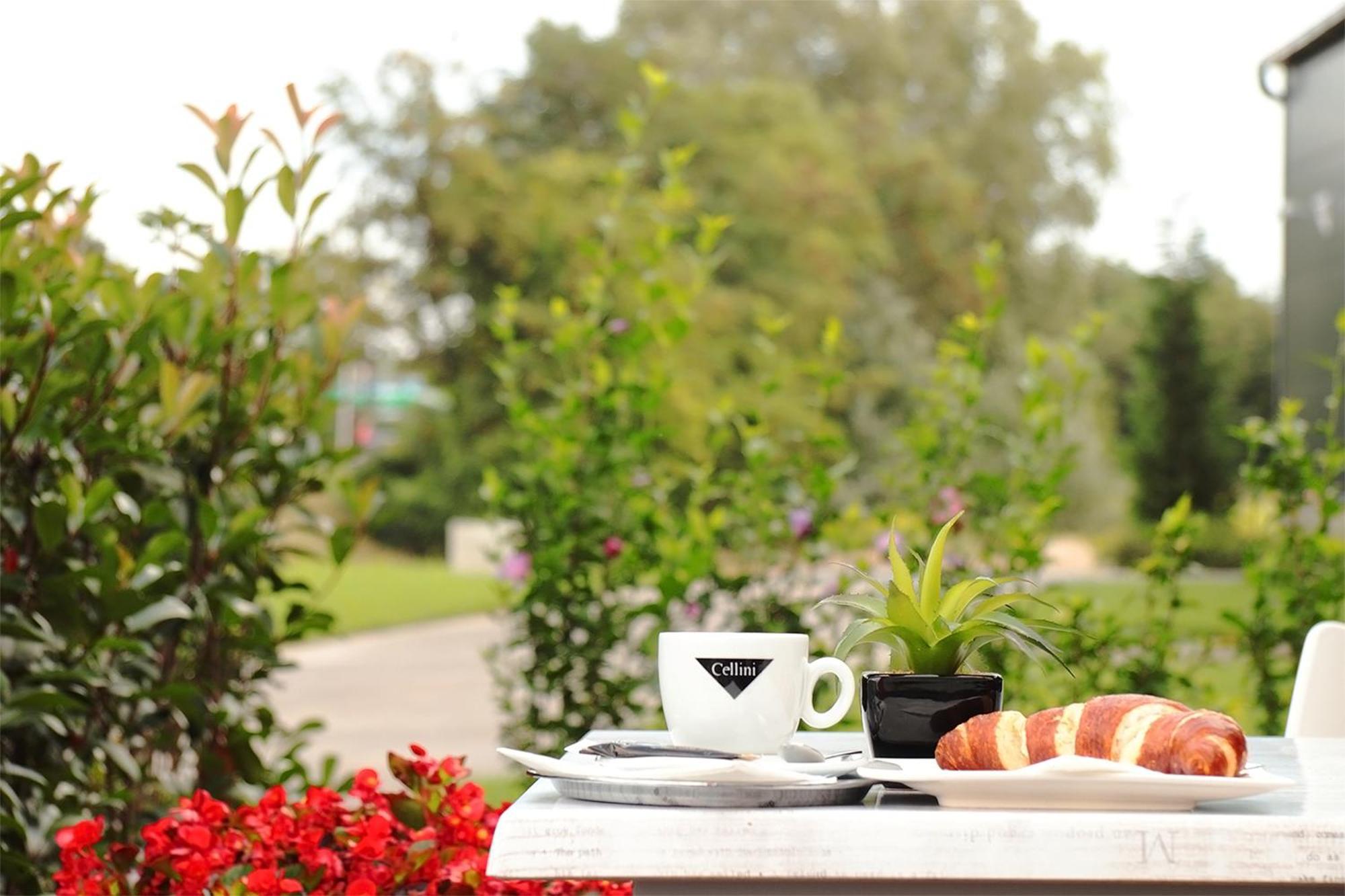 Vertesszolos Top Hotel מראה חיצוני תמונה