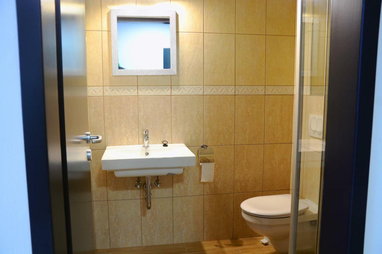 Vertesszolos Top Hotel מראה חיצוני תמונה