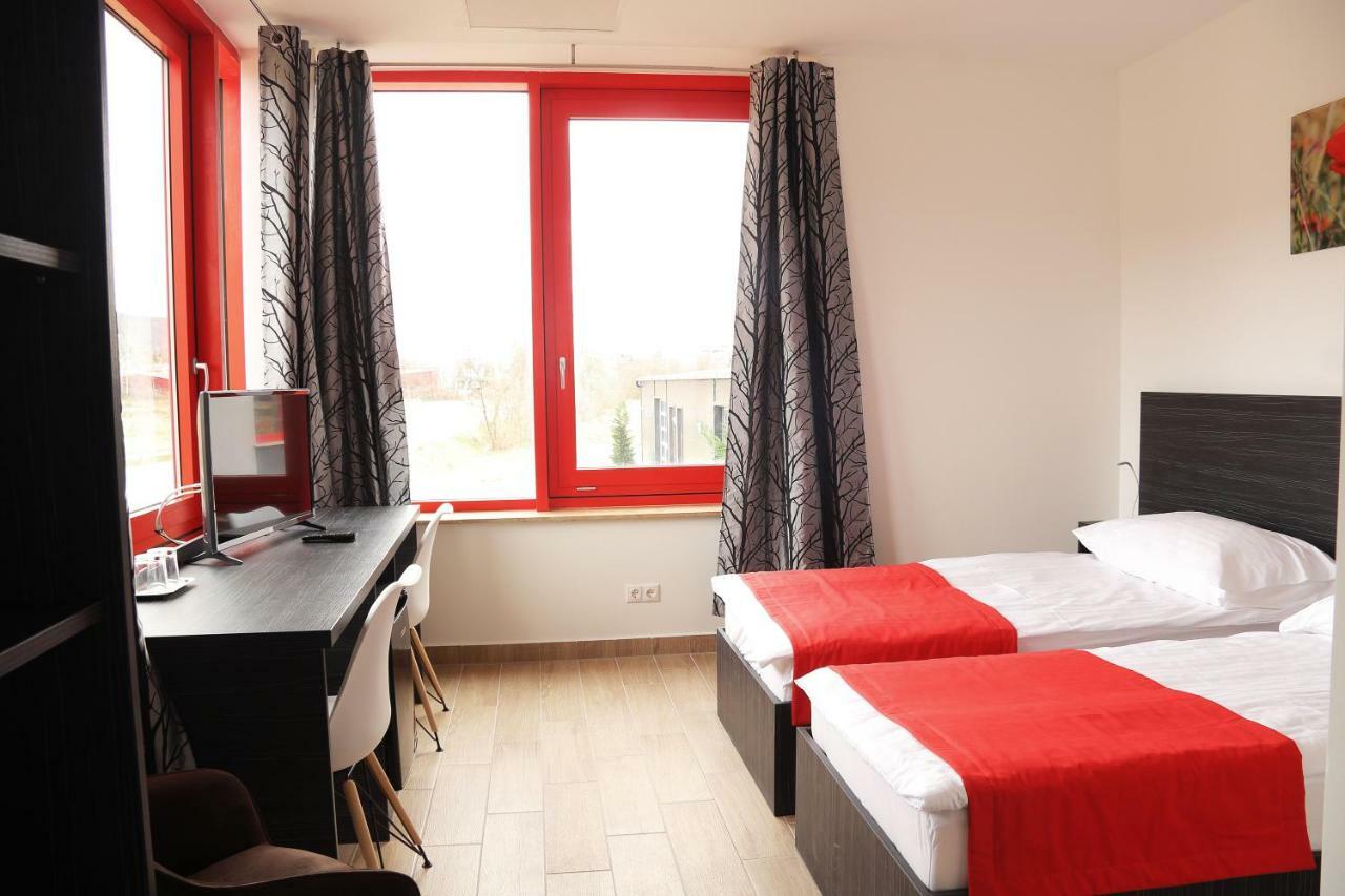 Vertesszolos Top Hotel מראה חיצוני תמונה